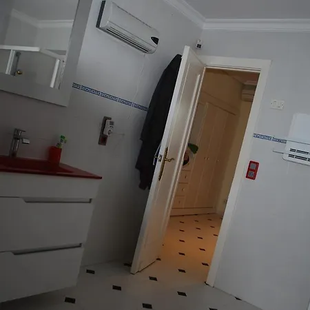 Casa de hóspedes Nudista Rosaleda - Adult Only